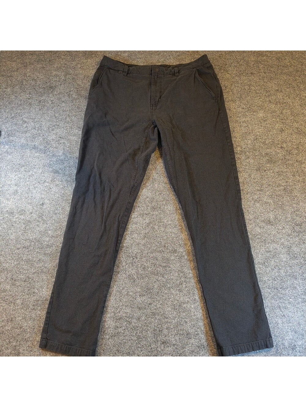 Rhone Charcoal Gray Performance Pants Men’s Vent Pocket Trousers